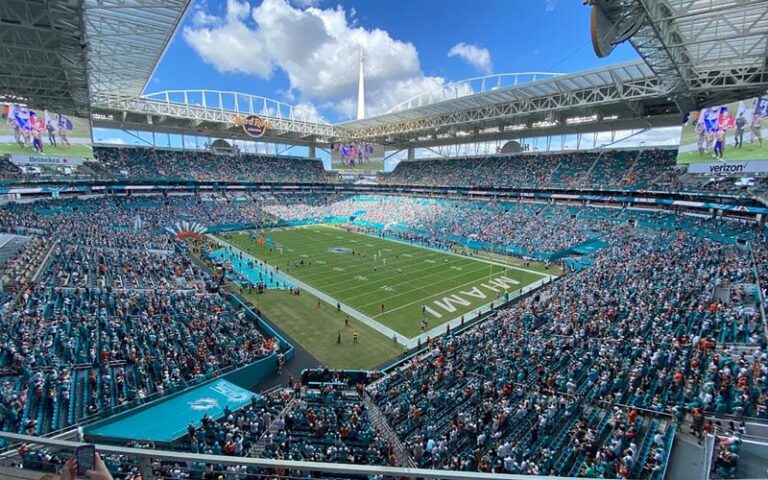 新春深入一,铁路工人,踏菌寻宝,皇冠体育app下载,皇冠体育官网,澳门皇冠体育,bet皇冠体育在线