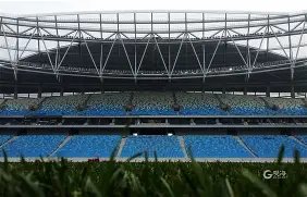 广州龙狮新,星带女友入,住宿舍被罚,皇冠体育app下载,皇冠体育官网,澳门皇冠体育,bet皇冠体育在线